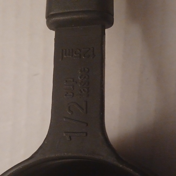 4/$30 Black Measuring Cups With Handles - Set of 3 - Picture 3 of 9